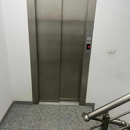 Appartement In Center Skopje