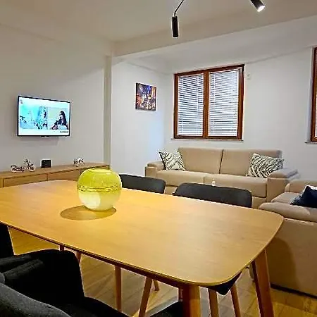 Appartement In Center