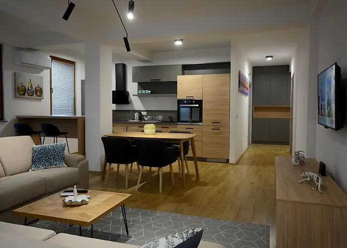 In Center Apartment *